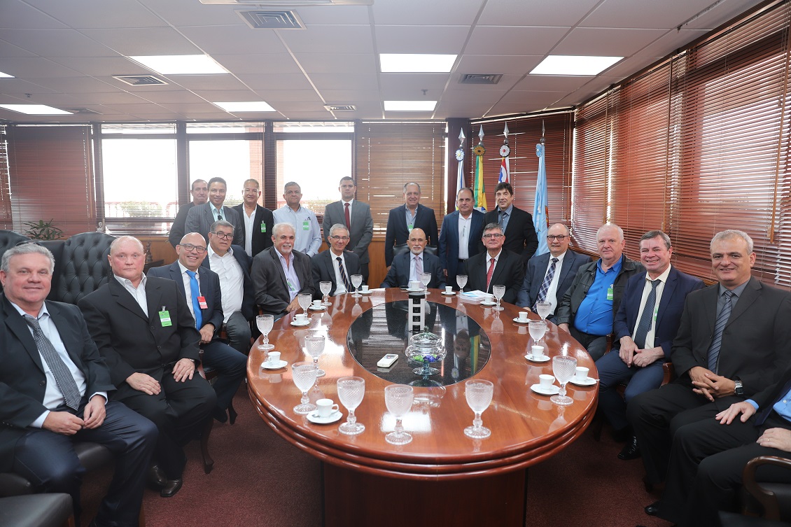 No momento você está vendo Conciliação é tema de reunião com representantes sindicais dos bancários