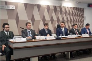 Leia mais sobre o artigo Com indicação do TST, CCJ do Senado aprova nome do juiz do TRT-15 Guilherme Guimarães Feliciano para compor CNJ