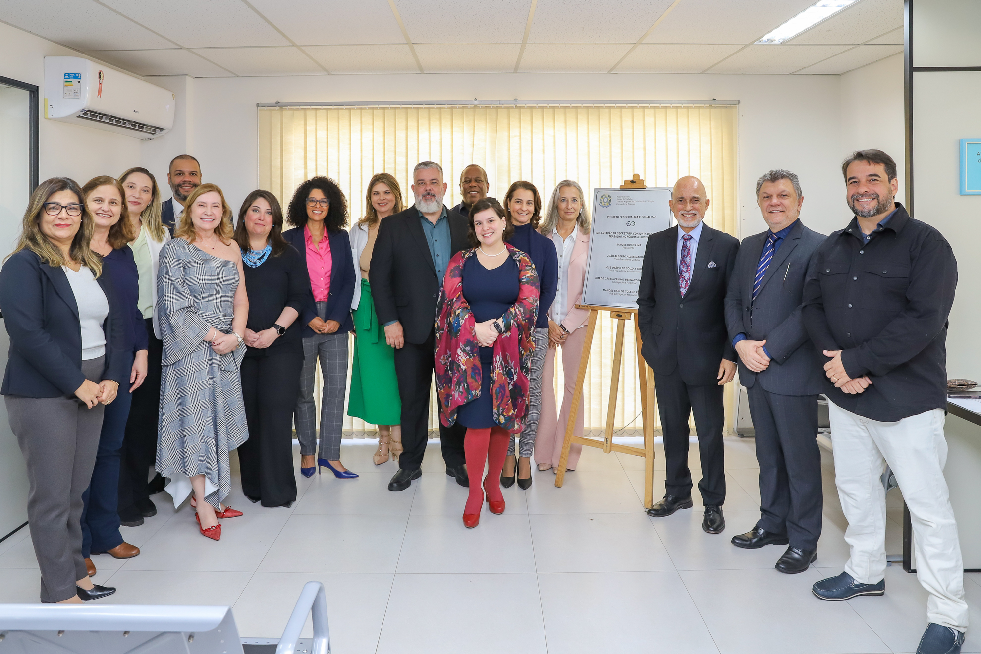 No momento você está vendo Presidente e corregedora do TRT-15 oficializam a inauguração da Secretaria Conjunta de Jundiaí