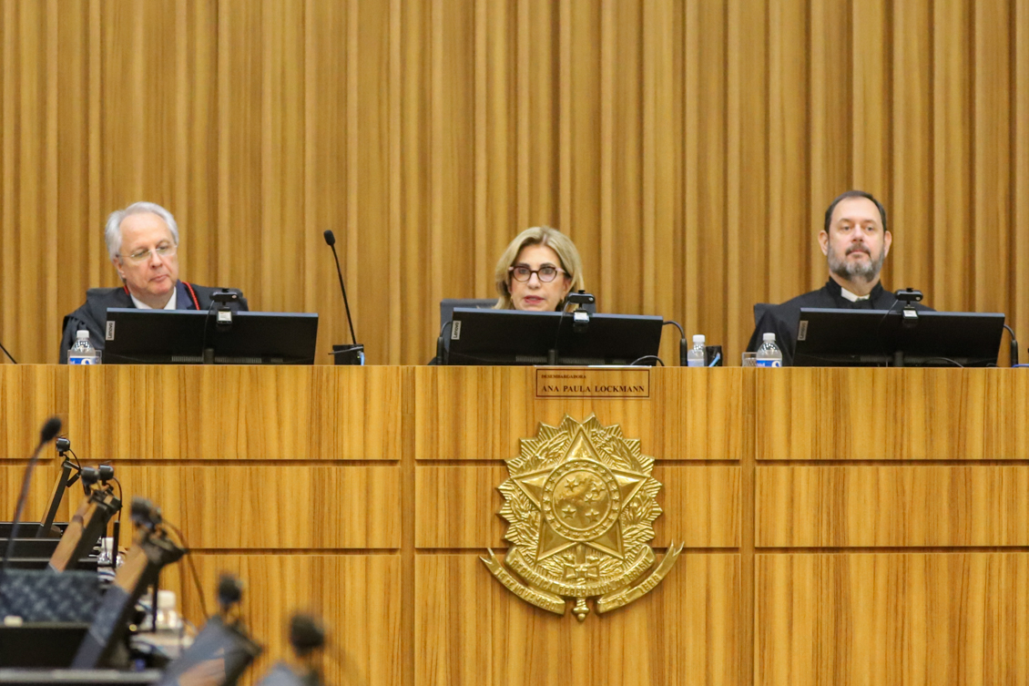 No momento você está vendo Presidente do TRT-15 abre última sessão de julgamentos do ano da SDC