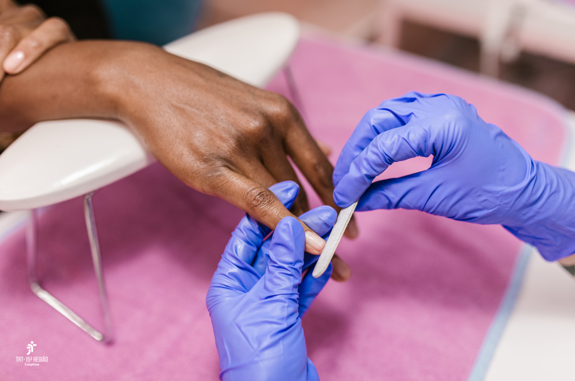 No momento você está vendo 2ª Câmara reconhece vínculo empregatício entre manicure e salão de beleza