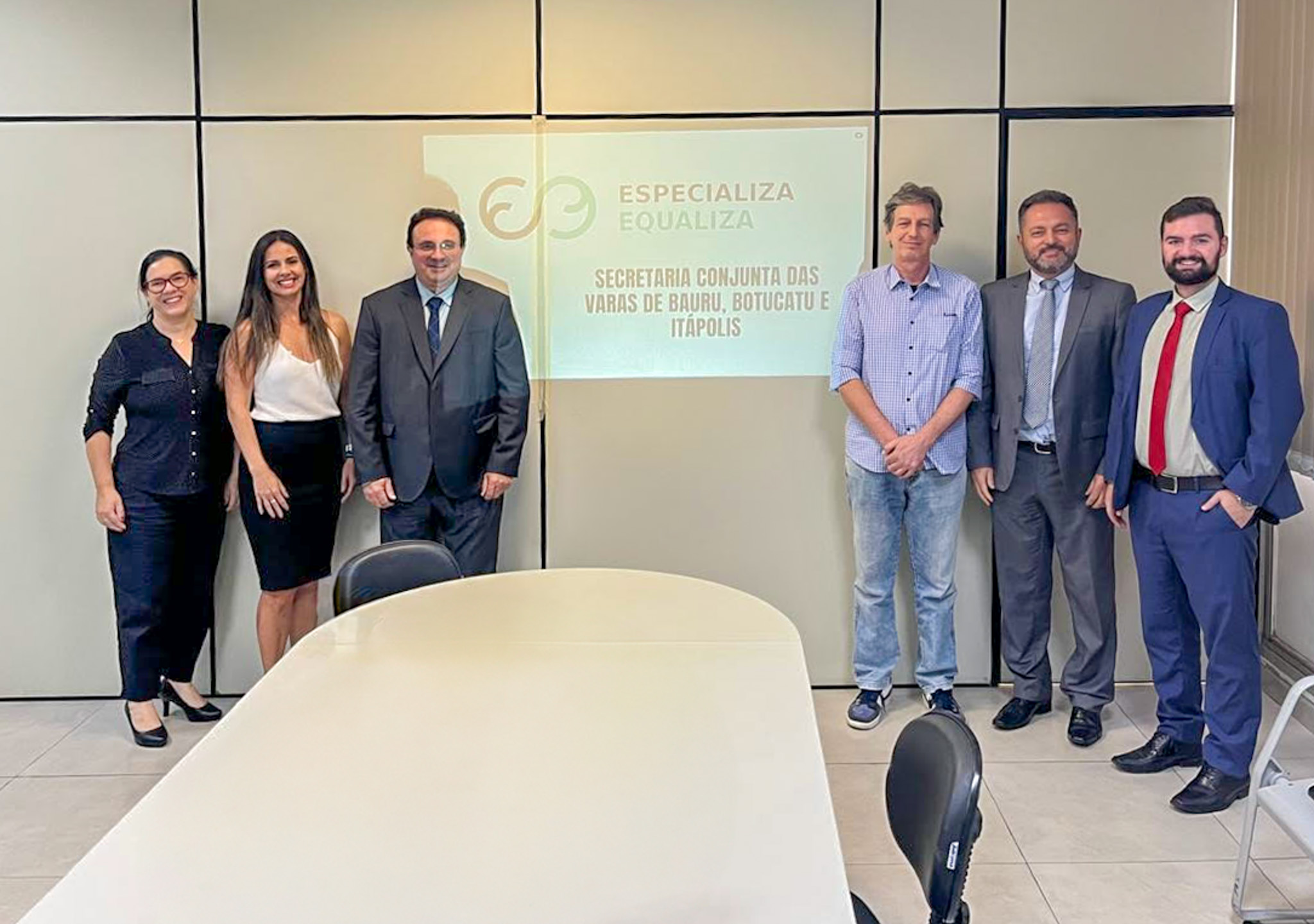 No momento você está vendo Secretaria Conjunta de Bauru, Botucatu e Itápolis recebe visita da OAB