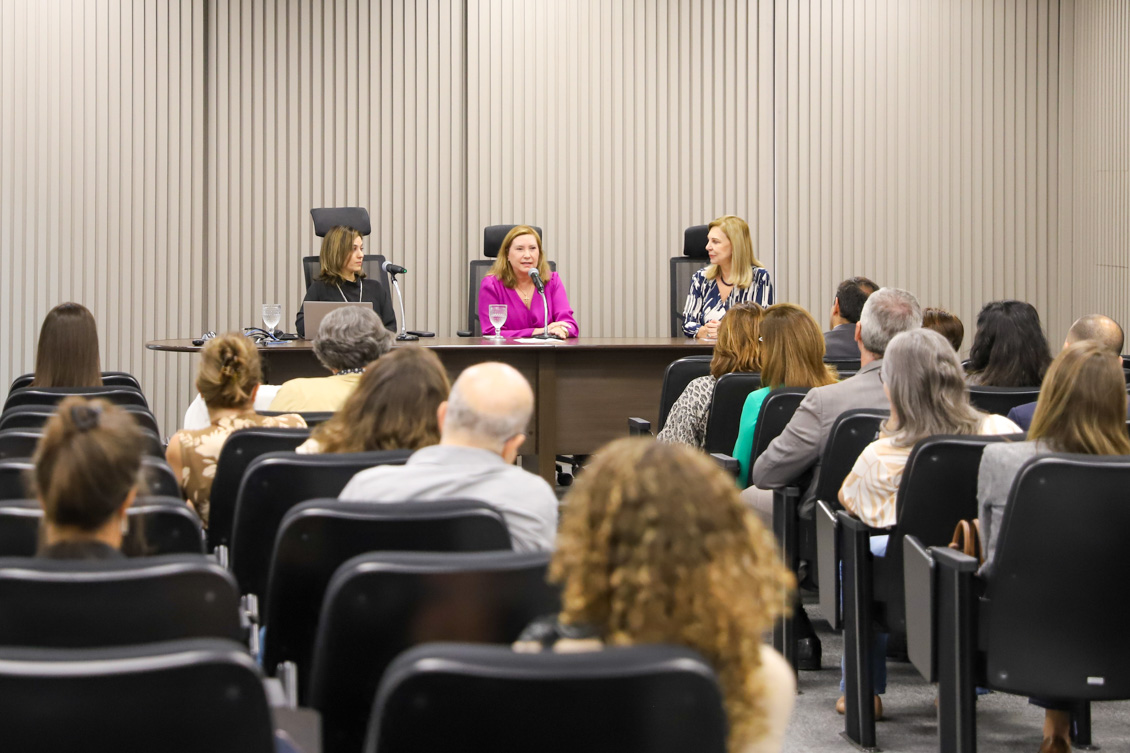 Leia mais sobre o artigo Assédio Moral Digital: palestra na EJud encerra semana de conscientização no TRT-15