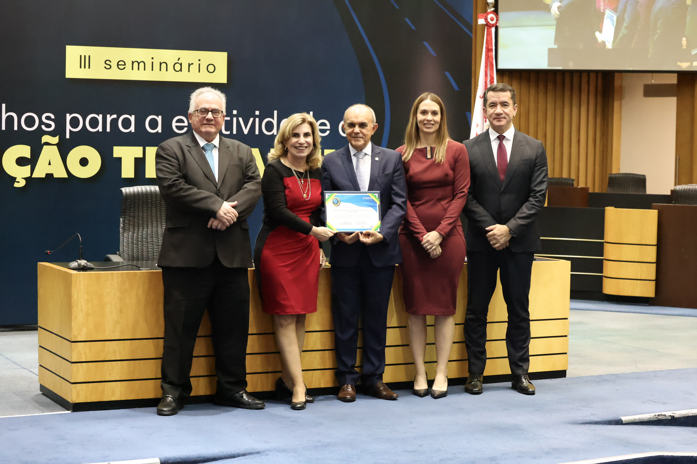 No momento você está vendo TRT-15 garante primeiro lugar em Efetividade da Execução Trabalhista e é premiado pelo CSJT