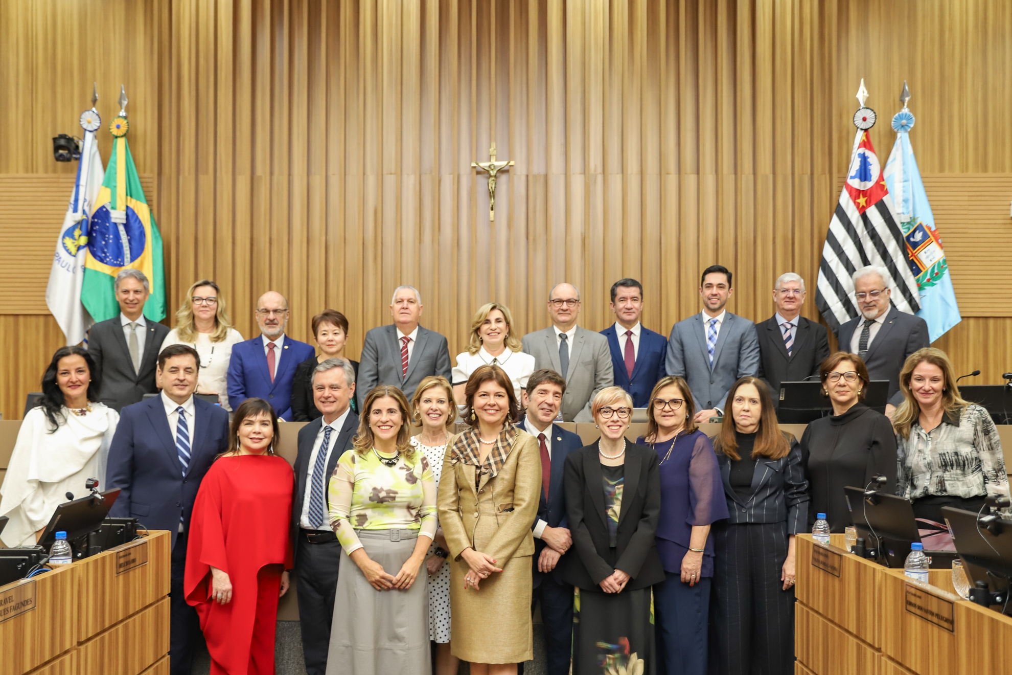 No momento você está vendo Em sessão histórica, TRT-15 define nome de juízes indicados por antiguidade e merecimento aos 12 cargos de desembargador, criados pela Lei 15.096/2025
