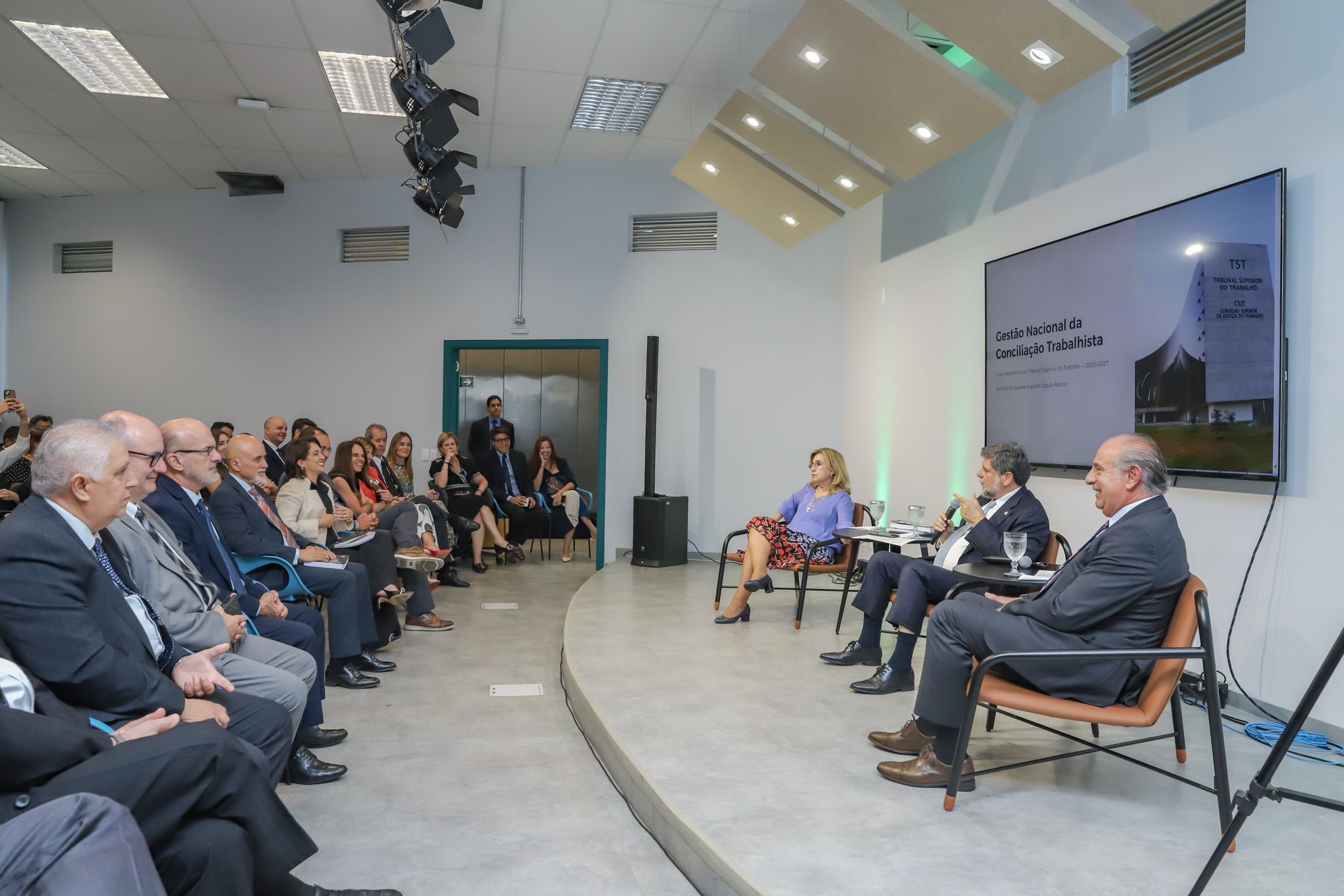 Leia mais sobre o artigo TRT-15 recebe projeto “Café com Cejusc” e reforça cultura da conciliação na Justiça do Trabalho