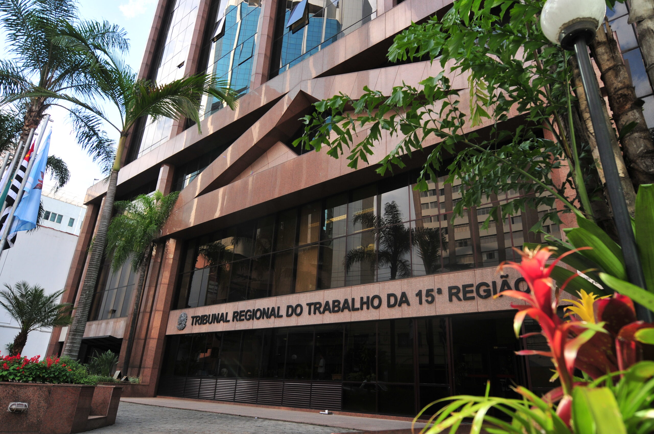 No momento você está vendo Presidência da República nomeia novos desembargadores do TRT-15; posse será hoje às 16h
