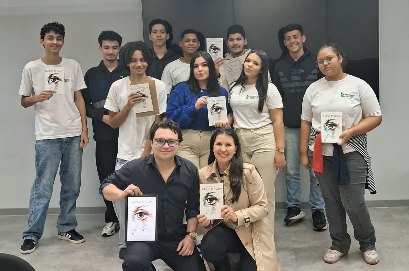 No momento você está vendo Projeto de leitura e escrita criativa incentiva formação literária e pensamento crítico de jovens do Programa de Aprendizagem Social do TRT-15