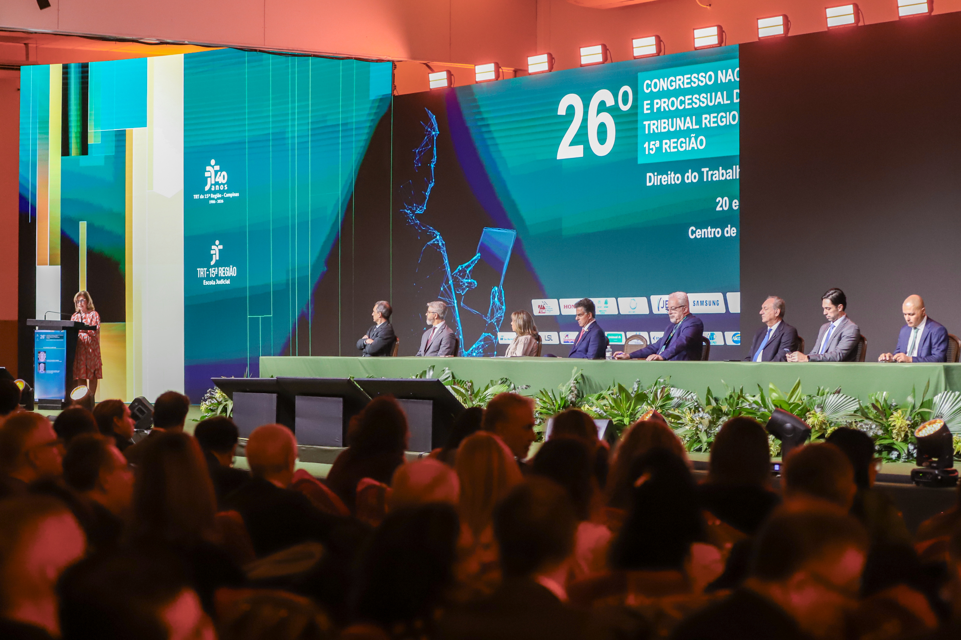Leia mais sobre o artigo Legado histórico, desafios de hoje e as fronteiras do amanhã inspiram debates na 26ª edição do Congresso do TRT-15