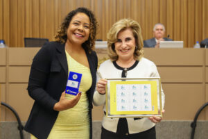Leia mais sobre o artigo Correios homenageiam os 40 anos do TRT-15 com lançamento de selo comemorativo 